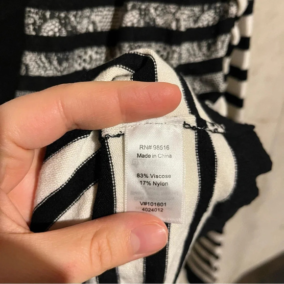 Coldwater Creek Striped Button Front Cardigan Midweight Cream Black Size S - Picture 4 of 8